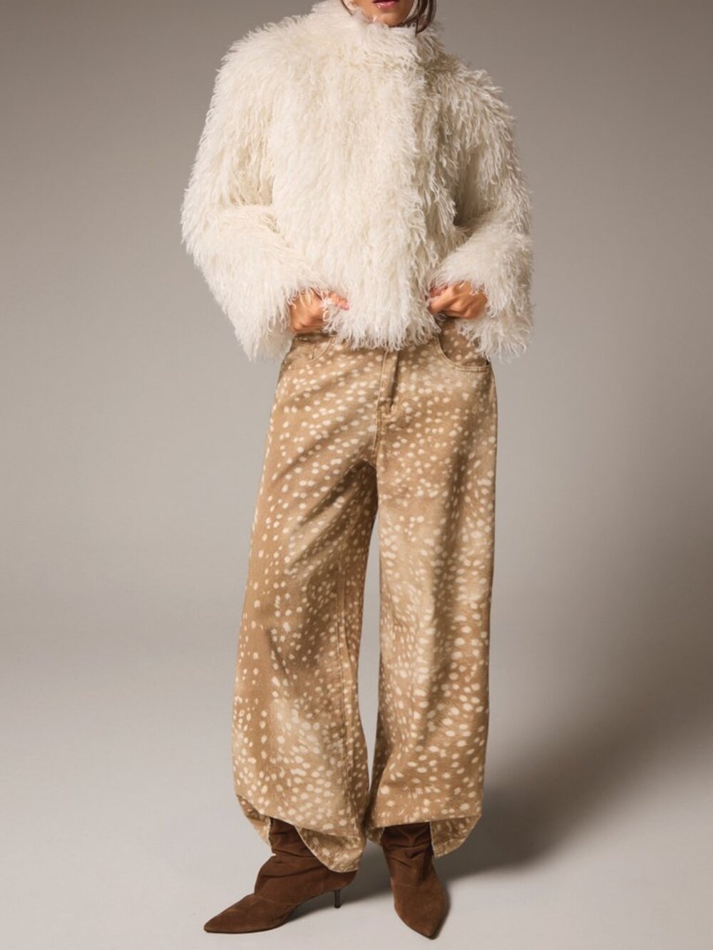 Beige Casual Women's Faux Fur Stand Collar Short Jacket
